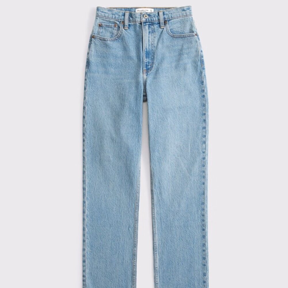 Ultra High Rise 90s Slim Straight Jean